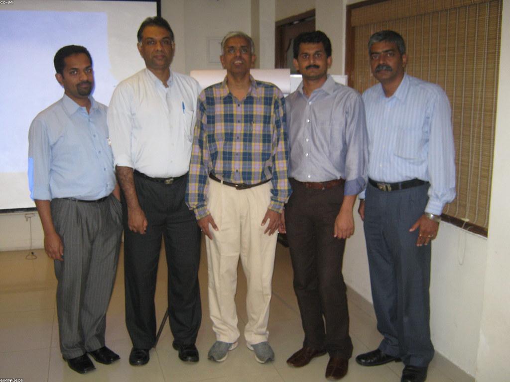 គន្លឹះ និងយុទ្ធសាស្ត្រ: ការបង្កើនភាពសម្រេចក្នុងការងារ