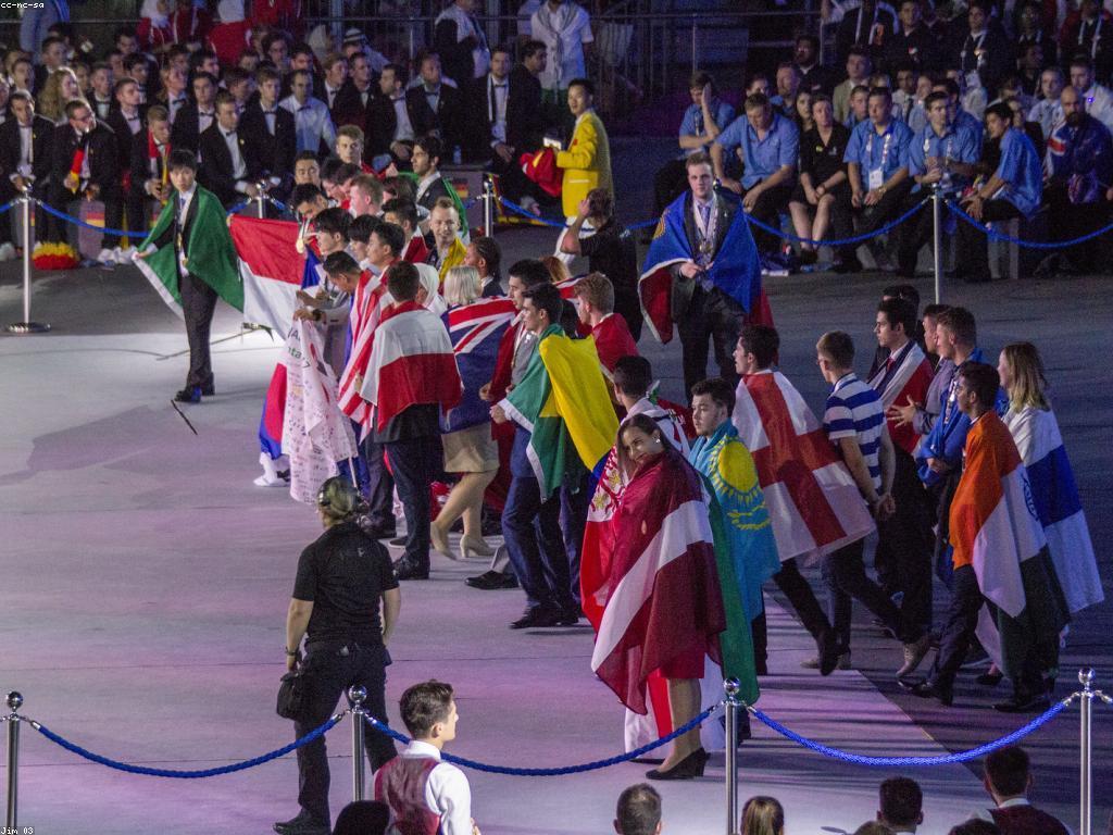 គន្លឹះ និងយុទ្ធសាស្ត្រ: ការបង្កើនភាពសម្រេចក្នុងការងារ